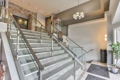 313 - 9 Jacksway Cres, Condo with 3 bedrooms, 2 bathrooms and null parking in London ON | Image 3