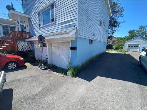 273 N Collingwood Ave, Syracuse, NY, 13206-2386 | Card Image