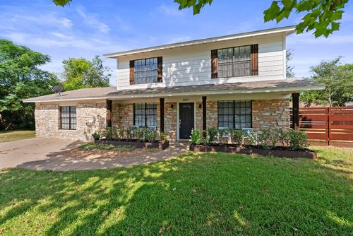 3001 Maplelawn Cir, Austin, TX, 78723-3727 | Card Image