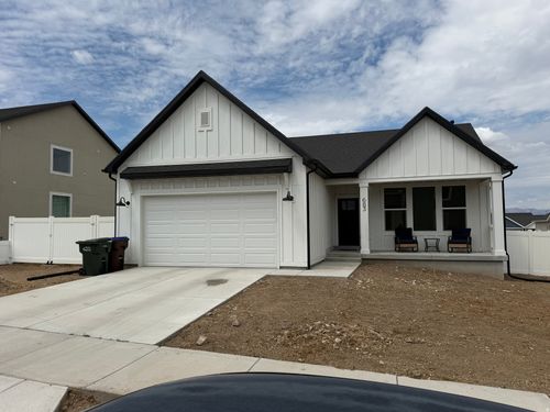 683 N Eastcrest Ave, Tooele, UT, 84074-2523 | Card Image