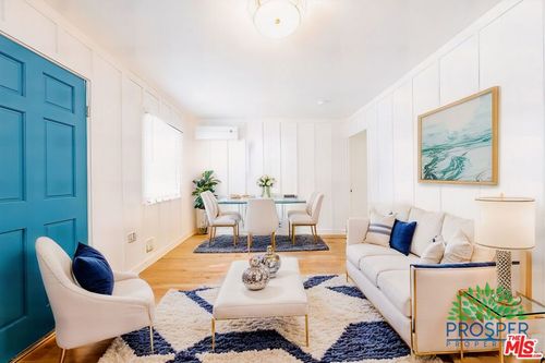 314 N Venice Boulevard, Venice, CA, 90291 | Card Image