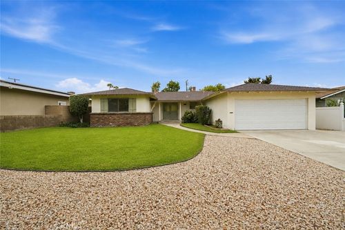 1526 N Amber Ct, Ontario, CA, 91762-1314 | Card Image