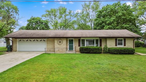 3603 Farmdale Dr, Valparaiso, IN, 46383 | Card Image