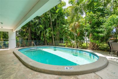 303 - 1165 98th St, Condo with 2 bedrooms, 2 bathrooms and null parking in Bay Harbor Islands FL | Image 2