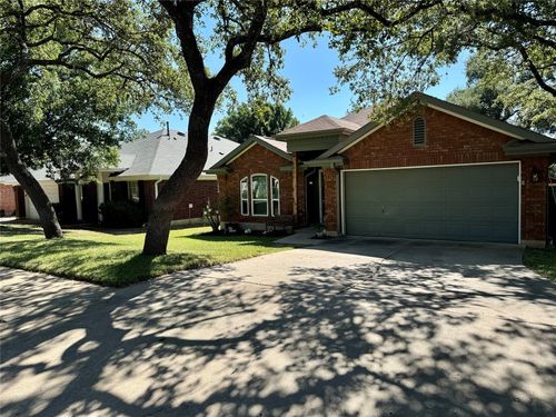8311 Edgemoor Pl, Austin, TX, 78749-3704 | Card Image