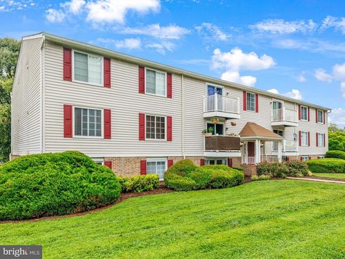 m-8048 Abbey Court, PASADENA, MD, 21122 | Card Image