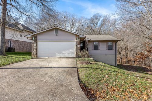 3 Holt Ln, Bella Vista, AR, 72715-5355 | Card Image
