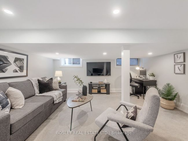 13 Patricia Dr, House other with 3 bedrooms, 4 bathrooms and 2 parking in Toronto ON | Image 31