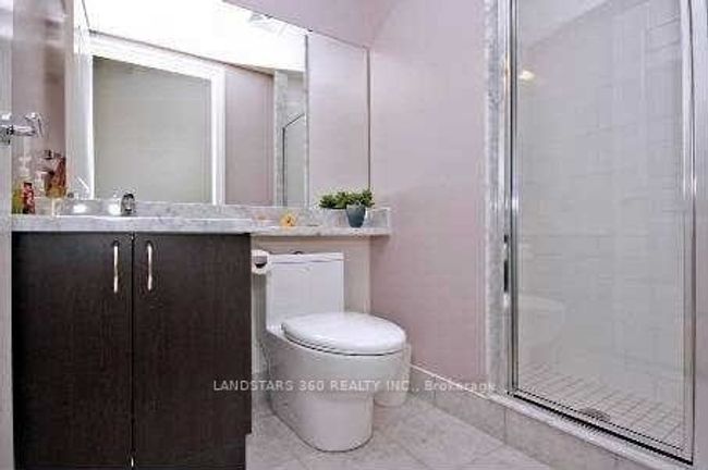 413 - 21 Upper Duke Cres, Condo with 3 bedrooms, 2 bathrooms and 1 parking in Unionville ON | Image 9