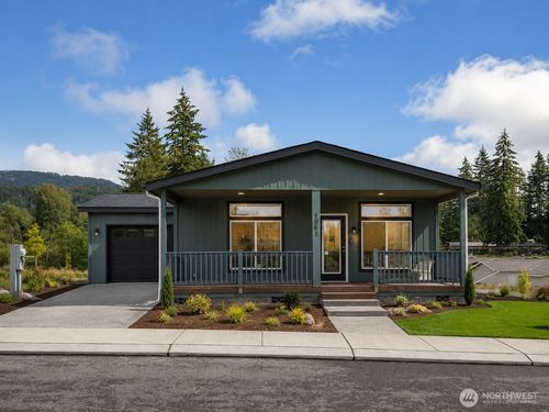 101-1961 Crystal Moutain Drive, Enumclaw, WA, 98022 | Card Image