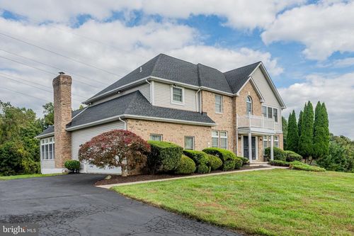 8 Deep Powder Ct, WOODSTOCK, MD, 21163-1110 | Card Image