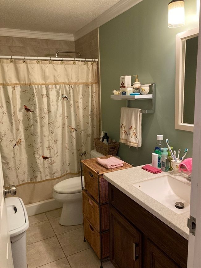 APT-18 - 2 Summit Dr, Condo with 1 bedrooms, 1 bathrooms and null parking in Reading MA | Image 11