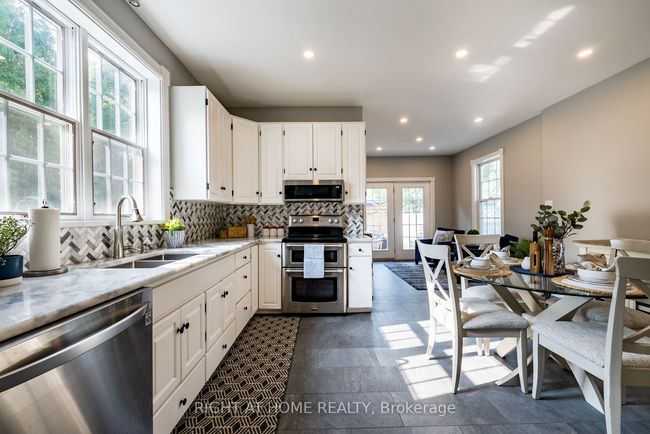 700 Myrtle Rd W, House other with 4 bedrooms, 3 bathrooms and 6 parking in Ashburn ON | Image 9