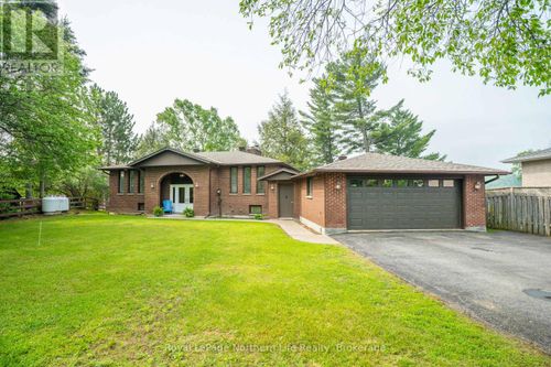 131 Peninsula Rd, North Bay, ON, P1B8G4 | Card Image