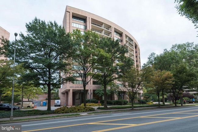 APT-713S - 1805 Crystal Dr, Condo with 3 bedrooms, 2 bathrooms and null parking in ARLINGTON VA | Image 28