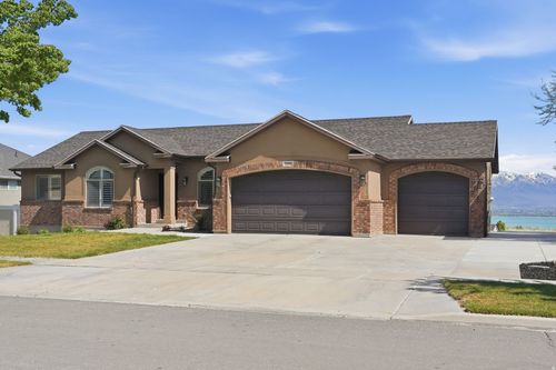 2486 S Aster Way, Saratoga Springs, UT, 84045-6411 | Card Image
