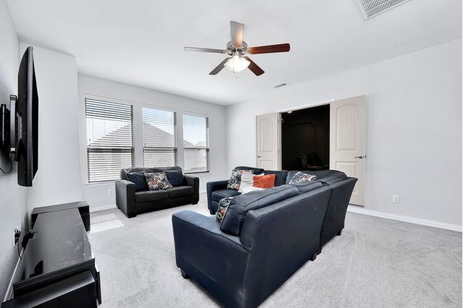 Upstairs- there is a large gameroom. | Image 27