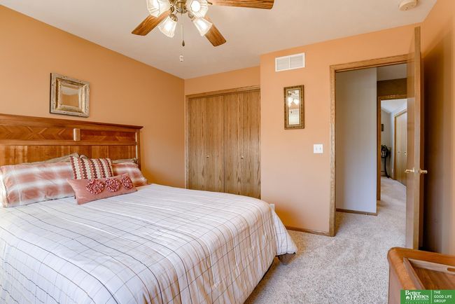 17616 Ventana Cir, House other with 4 bedrooms, 4 bathrooms and 2 parking in Omaha NE | Image 29