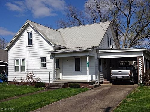 210 3rd St, Spencer, WV, 25276-1230 | Card Image