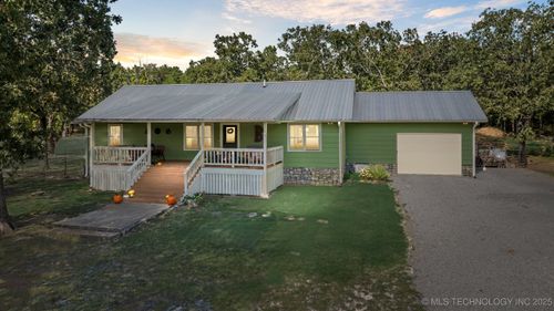 3340 Se 1083rd Ave, Red Oak, OK, 74563-2311 | Card Image