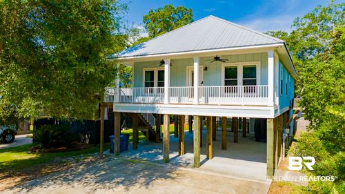 5607 Gulf Ave, Orange Beach, AL, 36561-4244 | Card Image