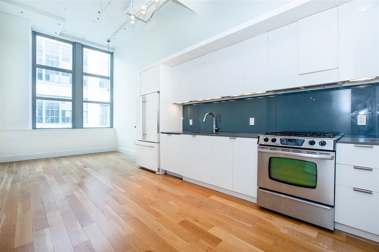 Residential in JC, Journal Square 3