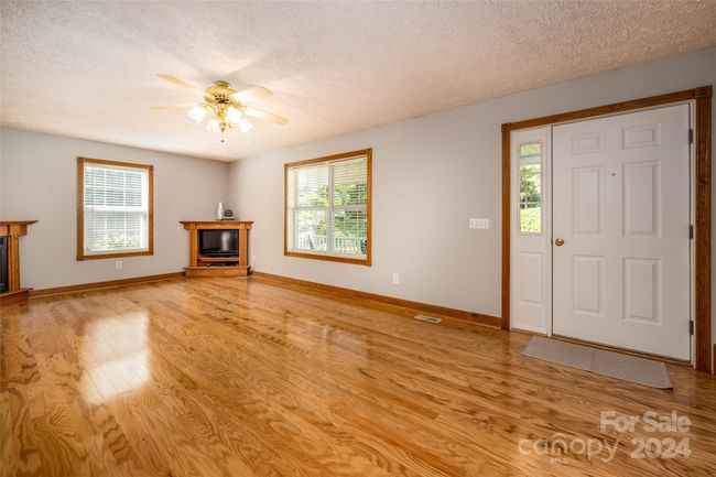 Great Room | Image 10