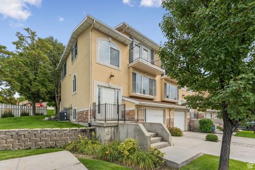 9459 S 2390 W, West Jordan, UT, 84088 | Card Image