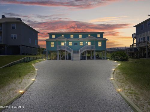 eandw-5213 Ocean Dr, Emerald Isle, NC, 28594-3528 | Card Image