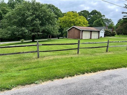 13 Progress St, Greenville, PA, 16125-1520 | Card Image