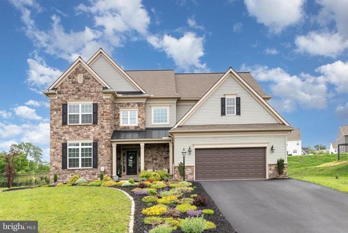 24 Braxton Rd, MECHANICSBURG, PA, 17050-7352 | Card Image