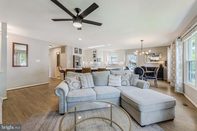 2583 John Milton Dr, House other with 4 bedrooms, 3 bathrooms and null parking in HERNDON VA | Image 7