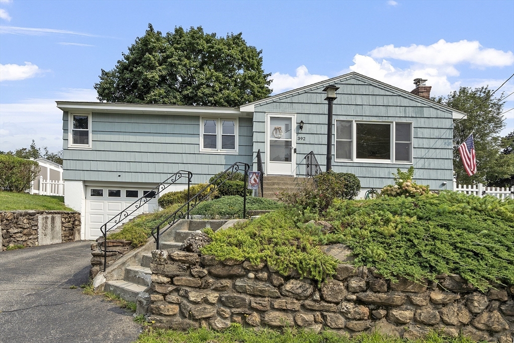 Oak St, Shrewsbury, MA 01545