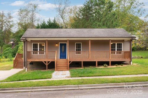 18 Alex Way, Asheville, NC, 28806-0083 | Card Image