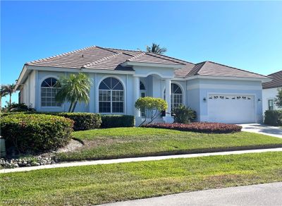 1091 Cara Court, House other with 3 bedrooms, 2 bathrooms and null parking in Marco Island FL | Image 3