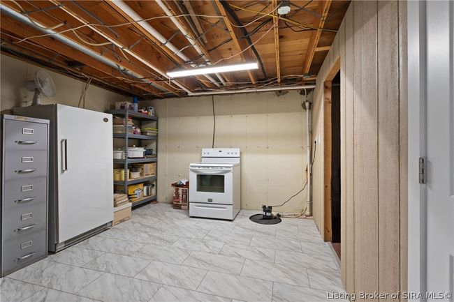 212 Biggs Rd, Home with 3 bedrooms, 2 bathrooms and null parking in Memphis IN | Image 37