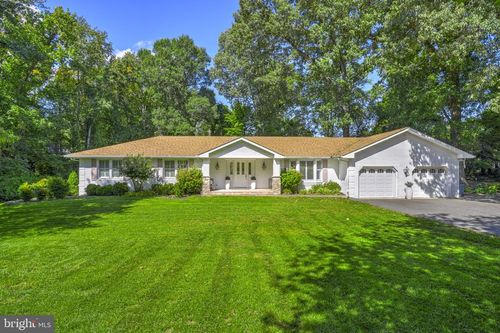 6400 Meadowlark Dr, Dunkirk, MD, 20754-2501 | Card Image