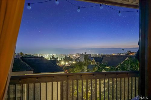 d-3737 Balboa Ter, San Diego, CA, 92117-5444 | Card Image