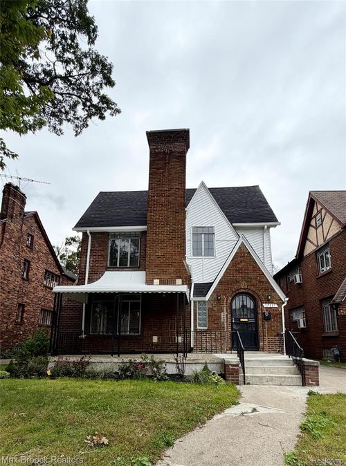 17337 Roselawn St, Detroit, MI, 48221-2554 | Card Image