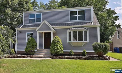 7-09 Dewey Pl, Fair Lawn, NJ, 07410-1093 | Card Image