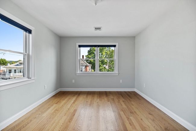 1 - 125 Ash St, Condo with 4 bedrooms, 4 bathrooms and 2 parking in Waltham MA | Image 23