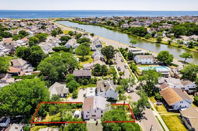 424 Burlington Avenue, House other with 4 bedrooms, 1 bathrooms and null parking in Bradley Beach NJ | Image 2