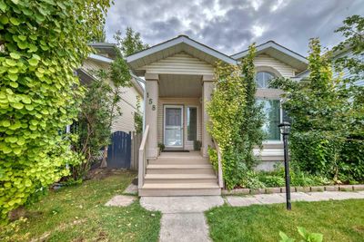 158 Laguna Cir Ne, House detached with 4 bedrooms, 2 bathrooms and 2 parking in Calgary AB | Image 3