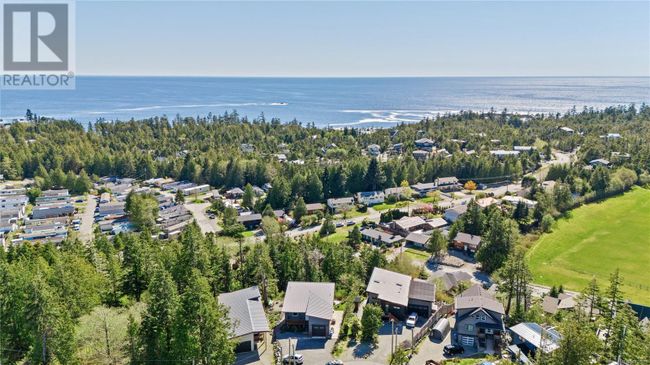 1992 Athlone Rd, House other with 4 bedrooms, 4 bathrooms and 2 parking in Ucluelet BC | Image 60