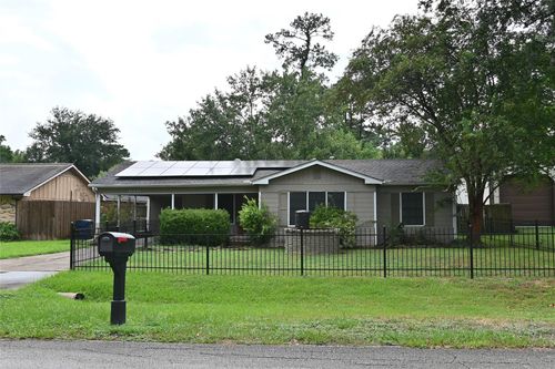 21531 Roseville Dr, Spring, TX, 77388-2917 | Card Image
