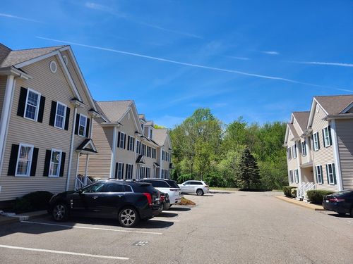 15-172 Dean St, Taunton, MA, 02780-2785 | Card Image