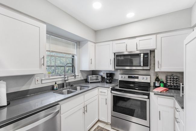APT-236 - 5818 E University Blvd, Condo with 2 bedrooms, 2 bathrooms and null parking in Dallas TX | Image 6