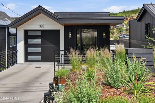 328 Woodside Ave, Park City, UT, 84060-5151 | Card Image