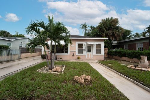 521 26th St, West Palm Beach, FL, 33407-5415 | Card Image