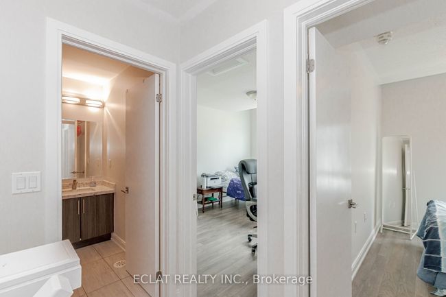 100 - 100 Dufay Rd, Condo with 2 bedrooms, 2 bathrooms and 1 parking in Brampton ON | Image 23